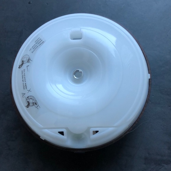 Wood Aromatherapy Diffuser - Picture 5 of 6